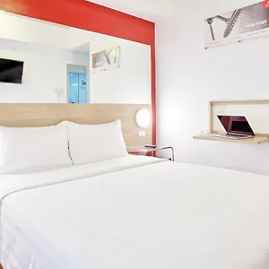 *** Hotel Red Planet Ortigas Philippines